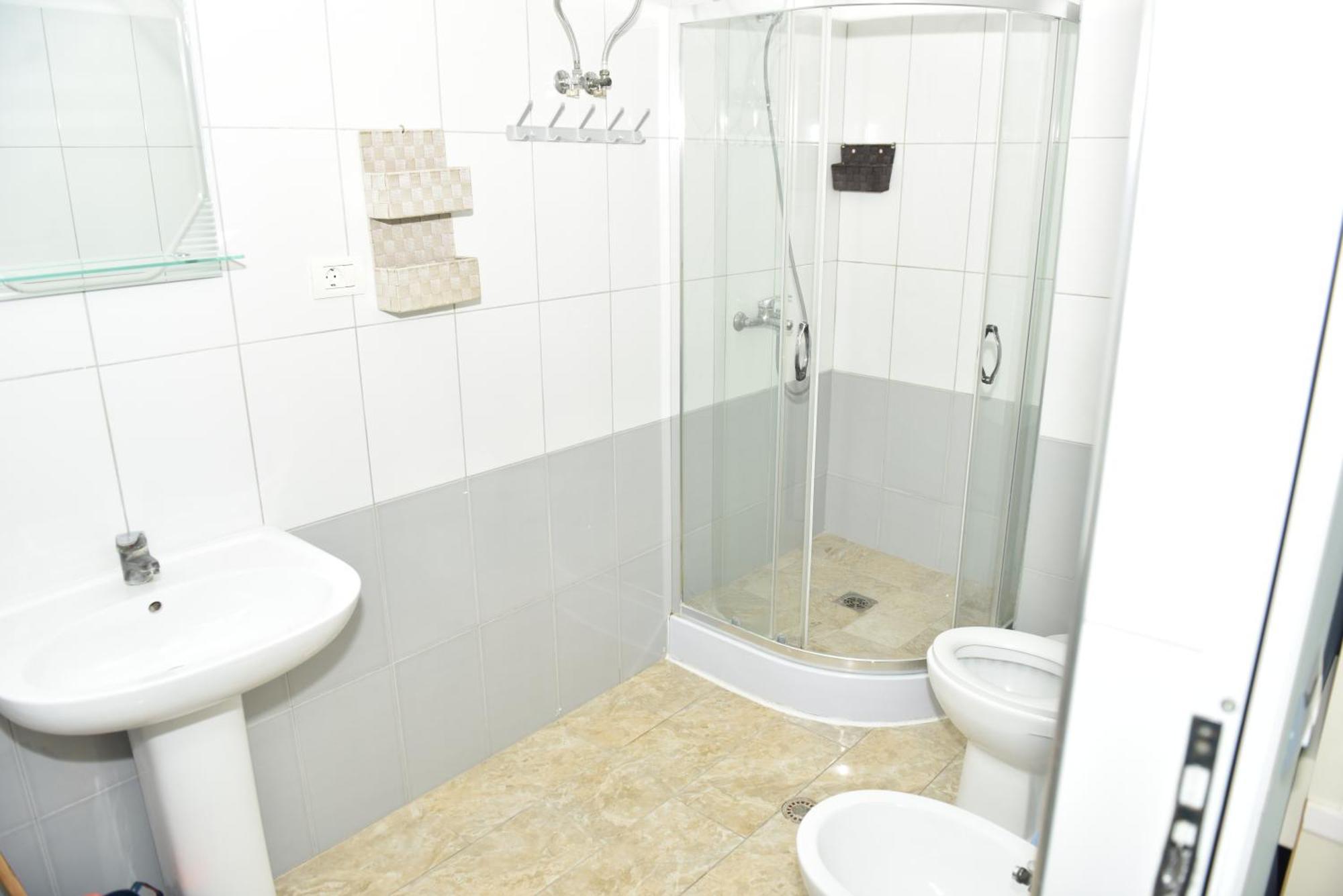 Hotel Termal Peshkopi Экстерьер фото